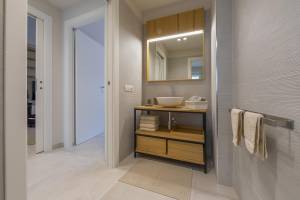 Mina Apartment 100m From Sea