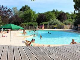Camping Les Routes De Provence