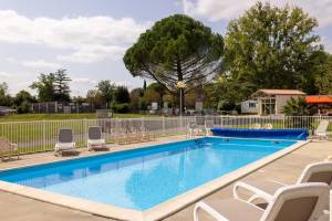 Camping Saintes Grandes Rives