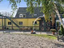 Am Pferdehof I