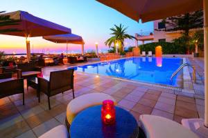 Hotel Kyparissia Beach