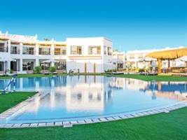 Sunrise Remal Beach Resort