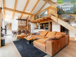 Apart33 Top 1-33 Penthouse