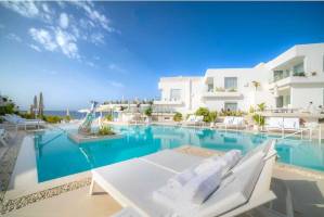 Lanis Suites De Luxe Adults Only