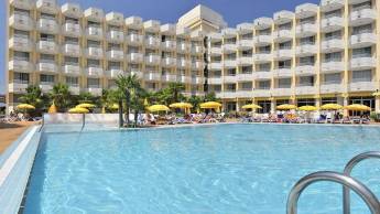 Hotel GHT Oasis Tossa