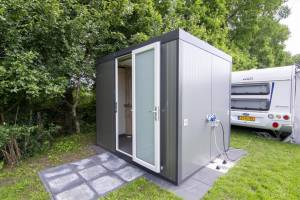 Comfortplaats met privé sanitair