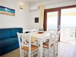 Residence Badus 2p 6p Sea View