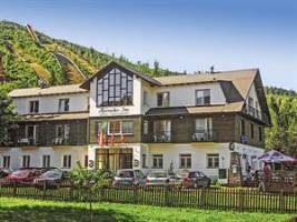 Harrachov Inn