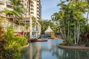 Rydges Esplanade Resort Cairns