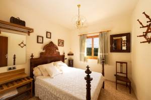 Eco Finca Can Alegria with pool