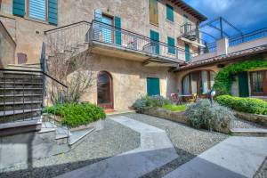 Casa Mirabella With Lake View