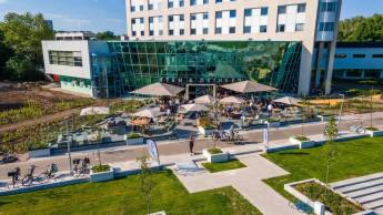 Flonk Hotel Groningen Zuid, BW Signature Collection