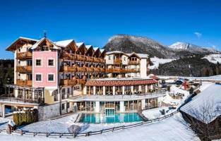 Hotel Alpin Relax Chalet Tianes