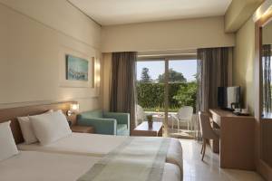 Atlantica Amalthia Beach Hotel