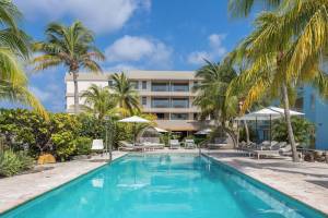 Dolphin Suites&Wellness Curacao