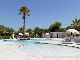 Villa Alwin Beach Resort