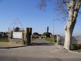 Campen Sie im Herzen des Weinguts Mi-Côté, in der Nähe des Canal