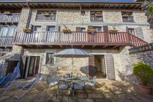 Liano Iris - Terrace & parking place