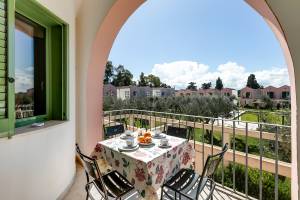 M4 Family Village Pool And Sea