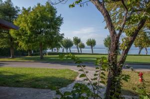 Garda Village Maxi Caravan B&B