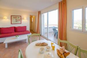 Pont Royal en Provence 2p5p NR