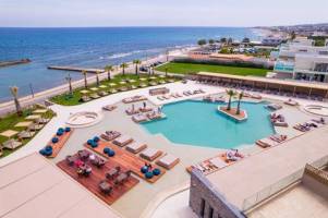 Senseana Sea Side Resort & Spa