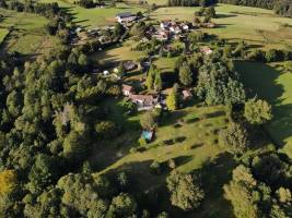 Hundecampingplatz La-Soupèze, schöne Lage mitten in der Natur!