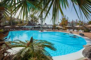 Corallium Beach by Lopesan Hotels