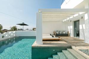 Portes Mykonos Suites&Villas
