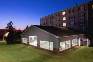 Parkview Inn&Suites Lancaster