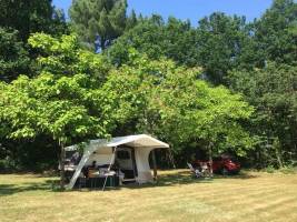Wunderbarer Campingplatz in Ruhe in einer wunderschönen Umgebung