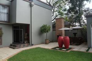 314 on Clark Guest House