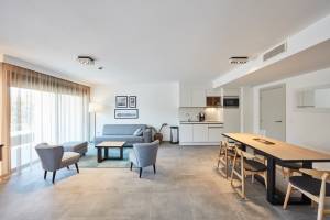 New deluxe suite for 6 people with 2 bedrooms