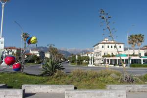 Daniela 4 100m from sea