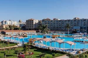 SUNRISE Solara Aqua Park Resort