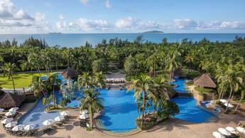 Holiday Inn Resort Sanya Bay by IHG