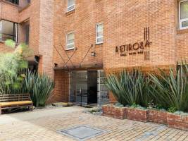 Hotel Retiro 84 by MIJ