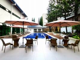 Tagaytay Country Hotel