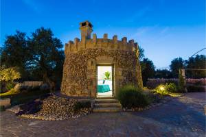 Tenuta Bouganville With Garden And Pool