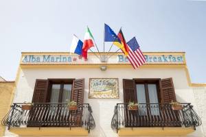 Alba Marina Bed&Breakfast