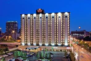 Crowne Plaza Chicago West Loop by IHG