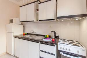 Merill Pool and Sea, charming Apart 1