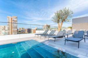 Port Alicante City en Beach