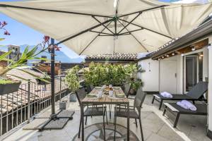 Riva's Rooftop Retreat