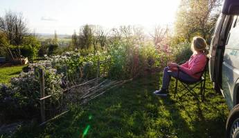 Blick auf den Mount Saint Michel, Normandie: halbstädtische Mikr