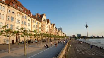 Crowne Plaza Düsseldorf - Neuss | Unser bestes Arrangement für e