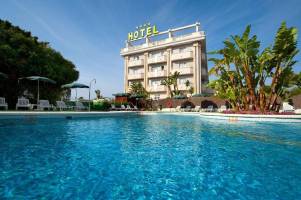 Elba Motril Beach & Business Hotel