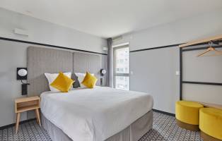 Lyon Centre Confluence Aparthotel Suite