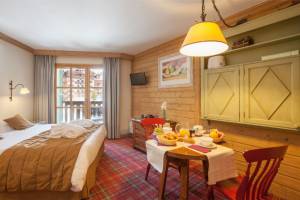 Arc 1950 Le Village S2 Standard