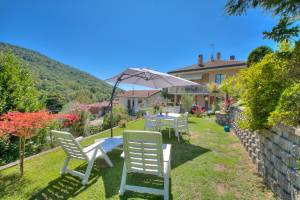 A Due Passi Dal Bosco